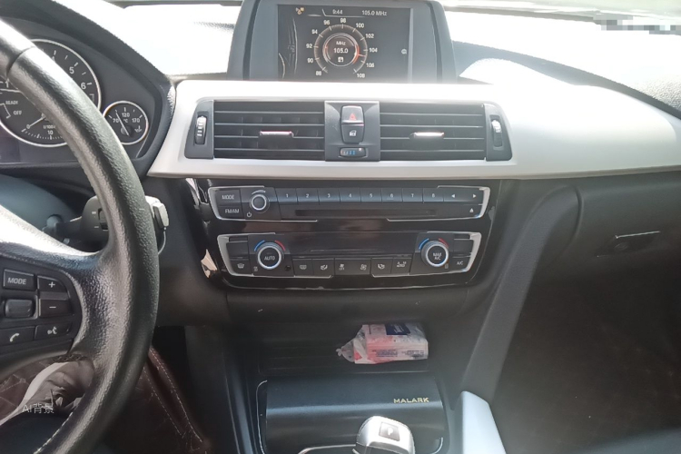 BMW 3 Series 2016 #15 BMW 3 Series 2016 car image #15