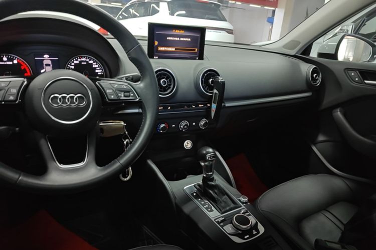 Audi A3 2021 immagine di auto #17