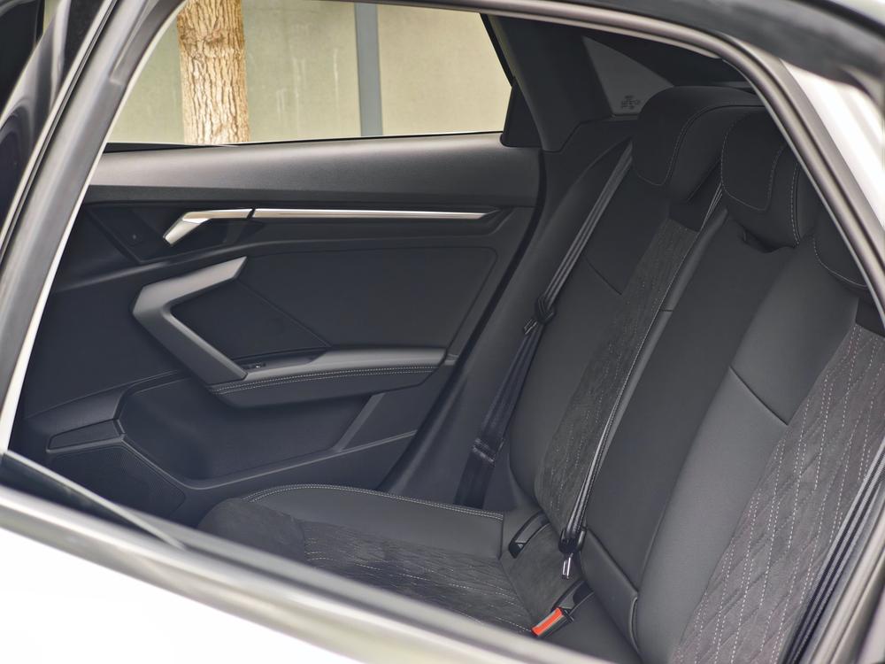 Audi A3 2024 immagine di auto #11