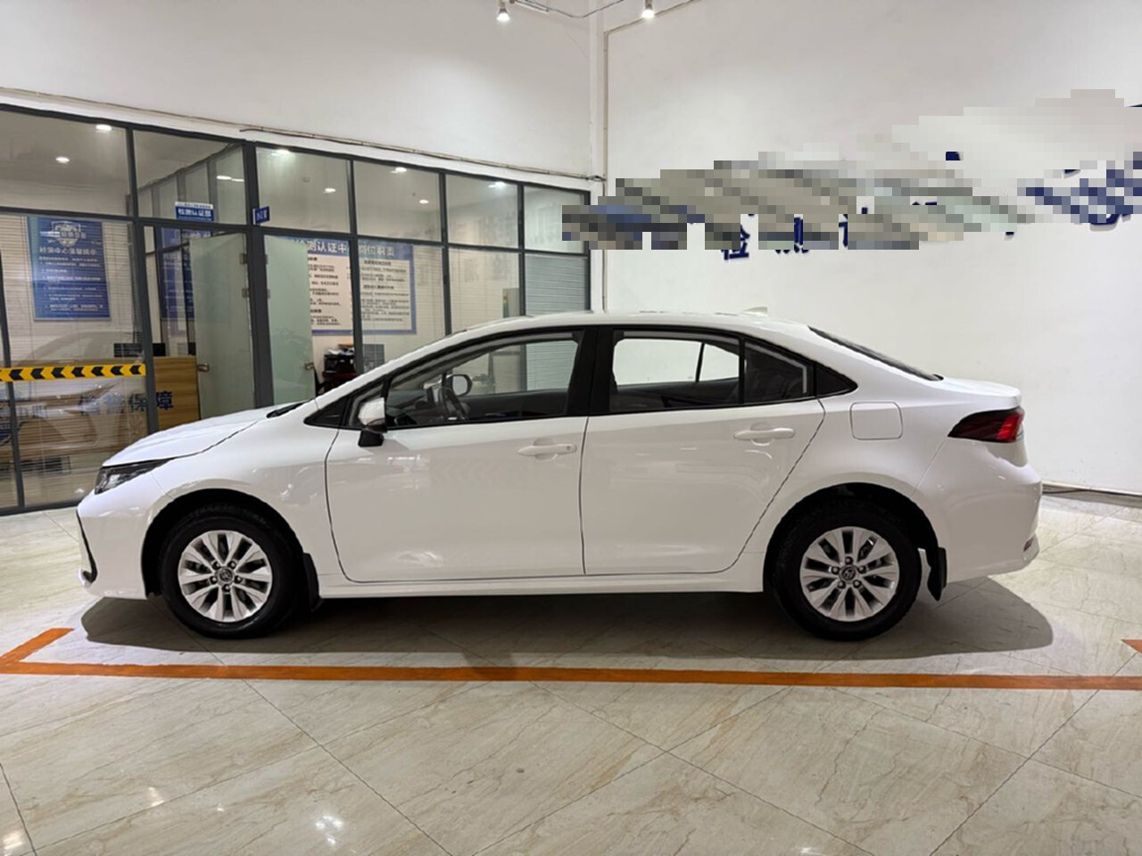 Toyota Corolla 2023 car image #9
