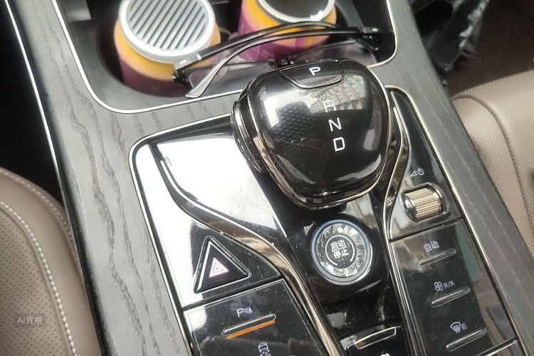 BYD Han 2022 car image #16