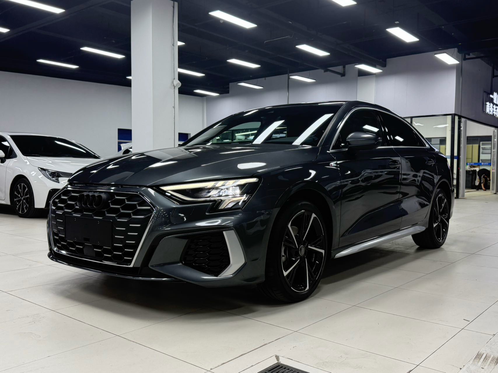 2022 2022 car image