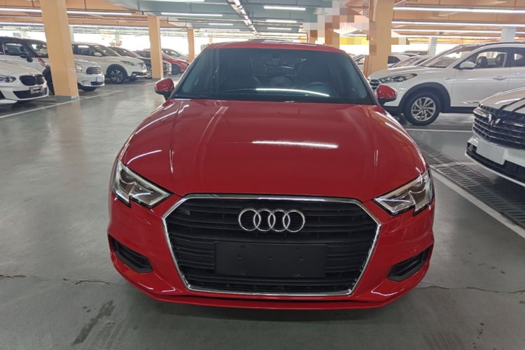 Audi A3 2018 car image #3