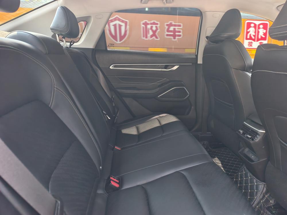 GEELY Emgrand 2022 car image #10