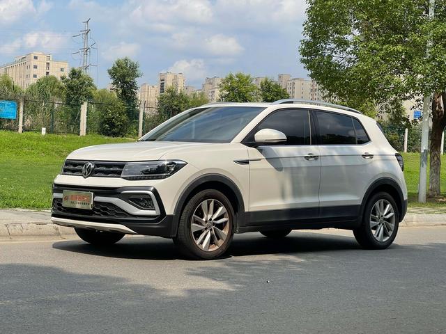 Volkswagen T-Cross 2020 #22 Volkswagen T-Cross 2020 car image #22