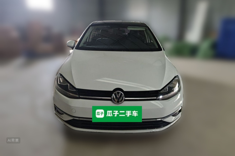Volkswagen Golf 2018 car image #3