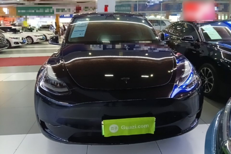 Tesla Model Y 2022 #3 Tesla Model Y 2022 car image #3