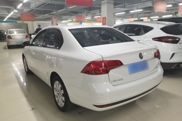 Volkswagen Bora 2020 car image #5
