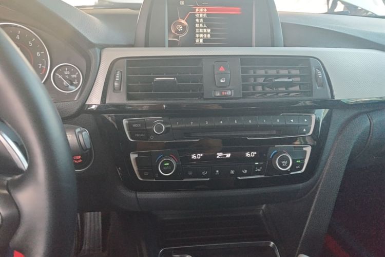 BMW 3 Series 2017 #13 BMW 3 Series 2017 car image #13