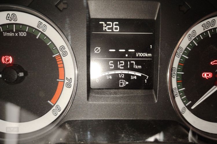 Skoda Rapid 2017 image de voiture #14