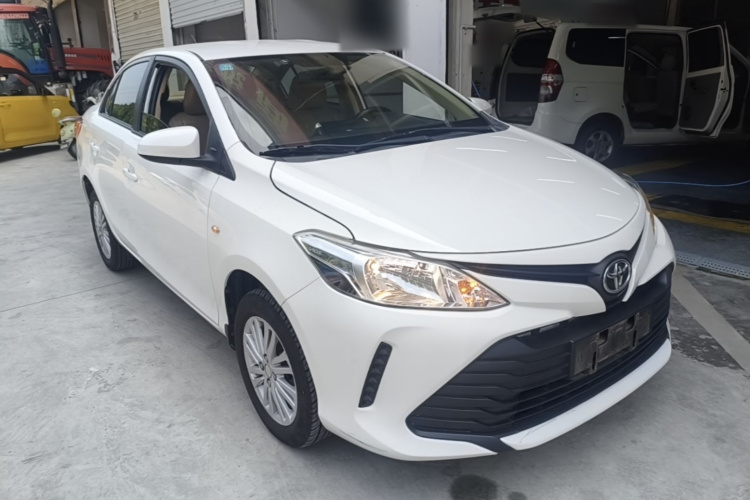 Toyota Vios 2017 car image #6