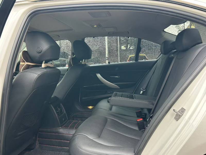 BMW 3 Series 2015 #8 BMW 3 Series 2015 car image #8