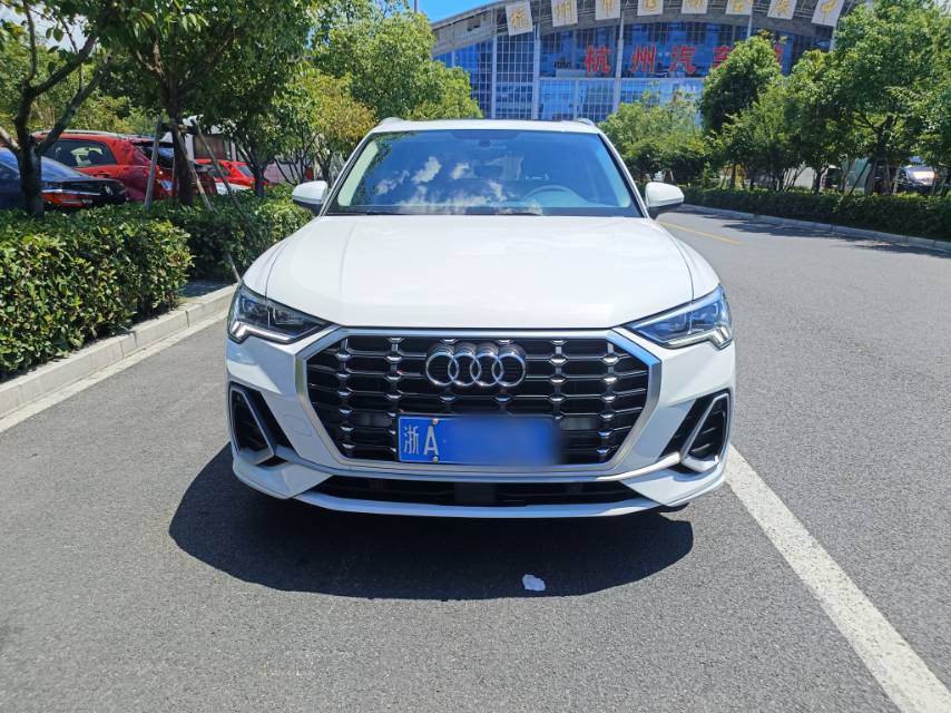 Audi Q3 2020 #2 Audi Q3 2020 car image #2