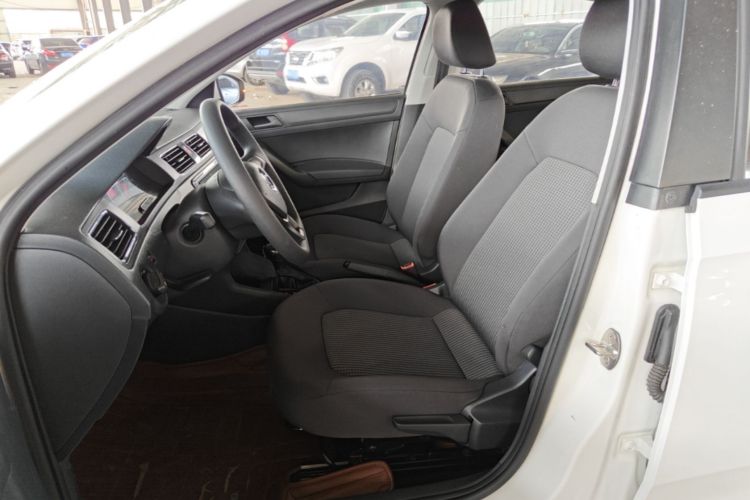 Volkswagen Santana 2016 car image #15