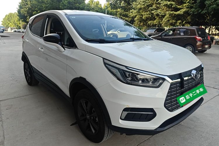 BYD Yuan New Energy 2020 #4 BYD Yuan New Energy 2020 изображение автомобиля #4