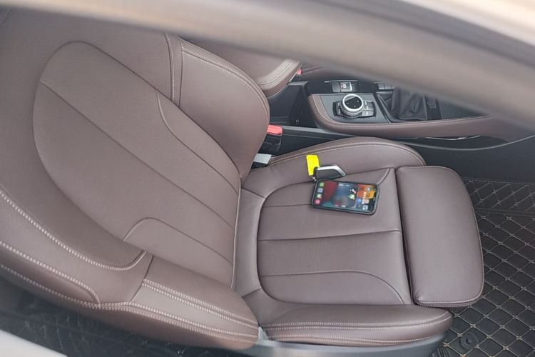 BMW X1 2019 #30 BMW X1 2019 car image #30