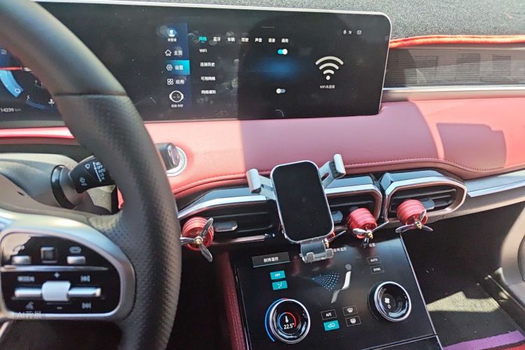 Jetour X70 PLUS 2022 car image #15