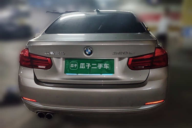 BMW 3 Series 2018 car image #4