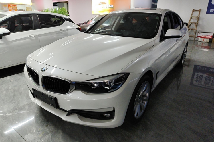 BMW 3 Series GT 2019 #2 BMW 3 Series GT 2019 car image #2