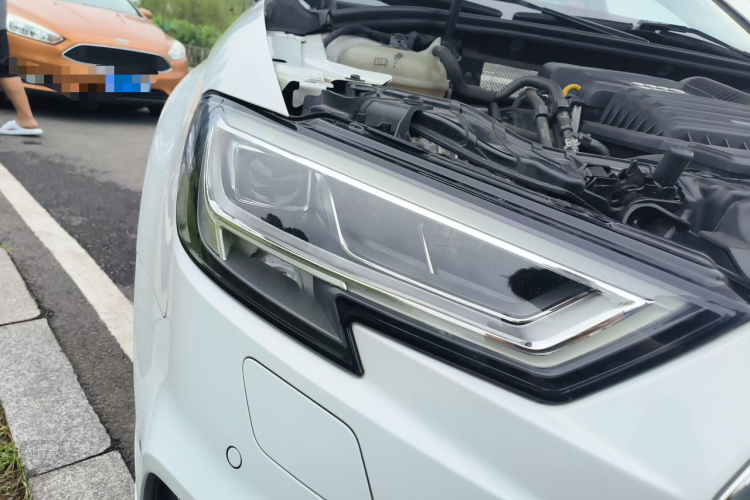 Audi A3 2017 car image #8