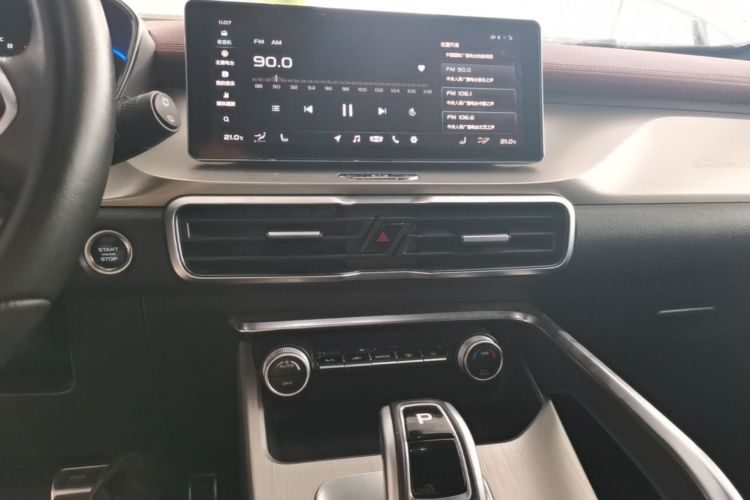 GEELY Coolray 2019 #17 GEELY Coolray 2019 car image #17