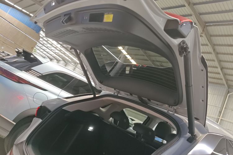 BYD Yuan Plus 2025 изображение автомобиля #21