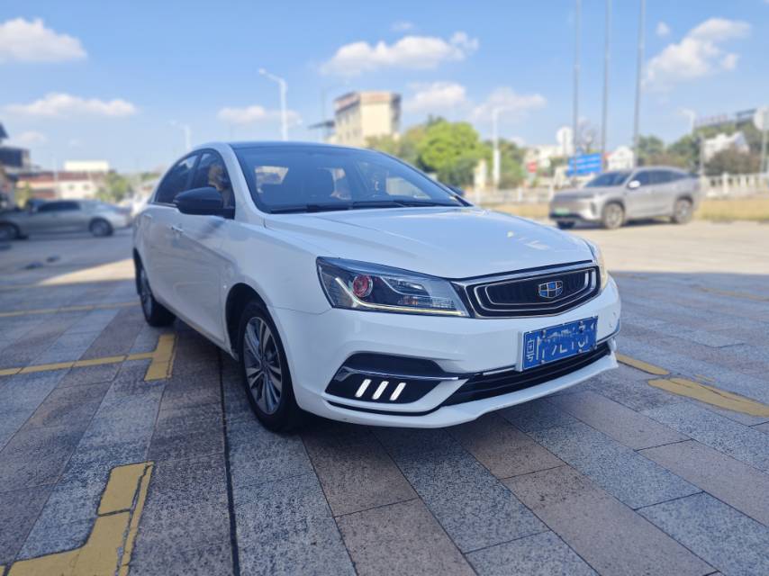 GEELY Emgrand 2018 image de voiture #3