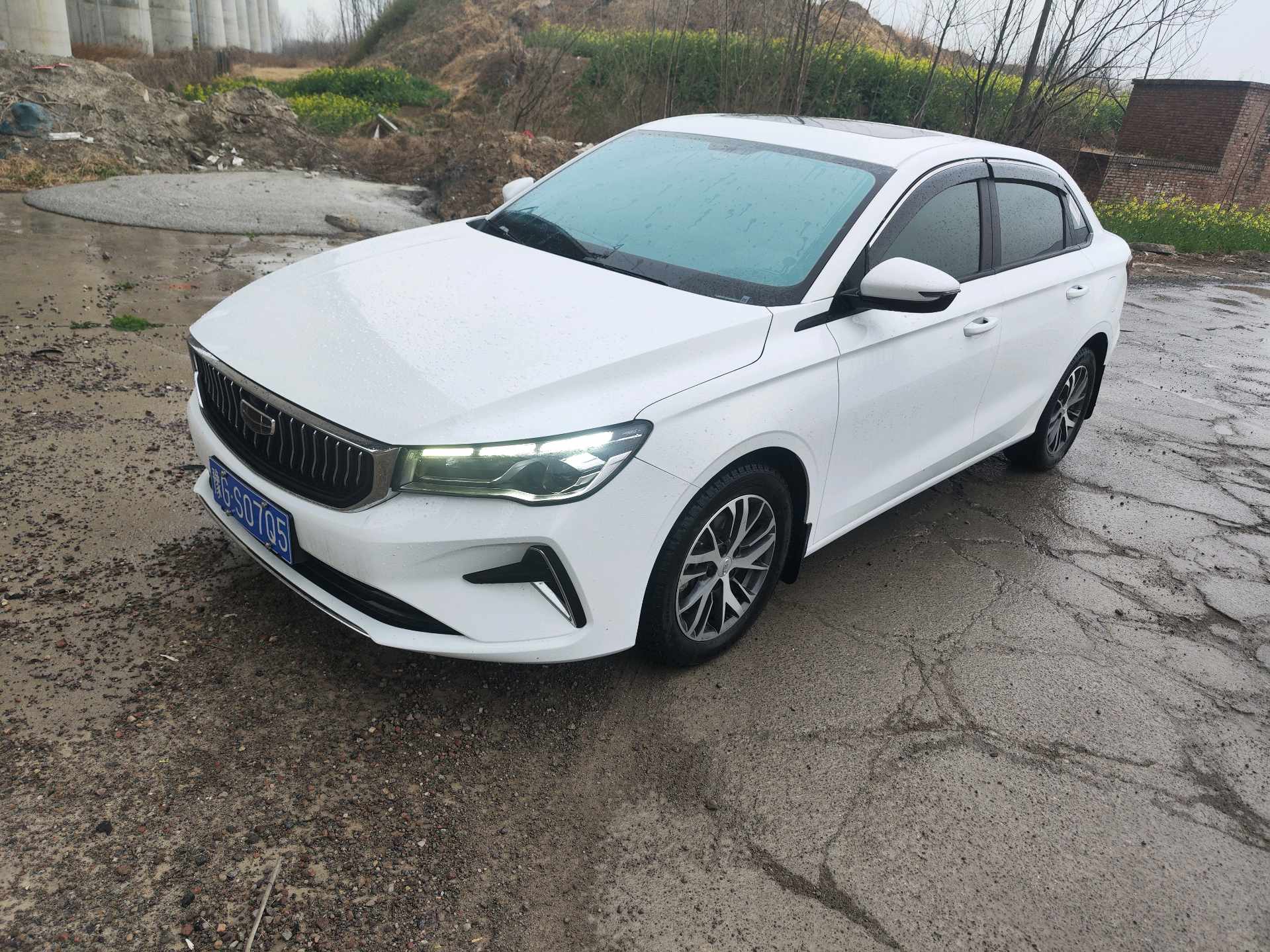 GEELY Emgrand 2024 car image 