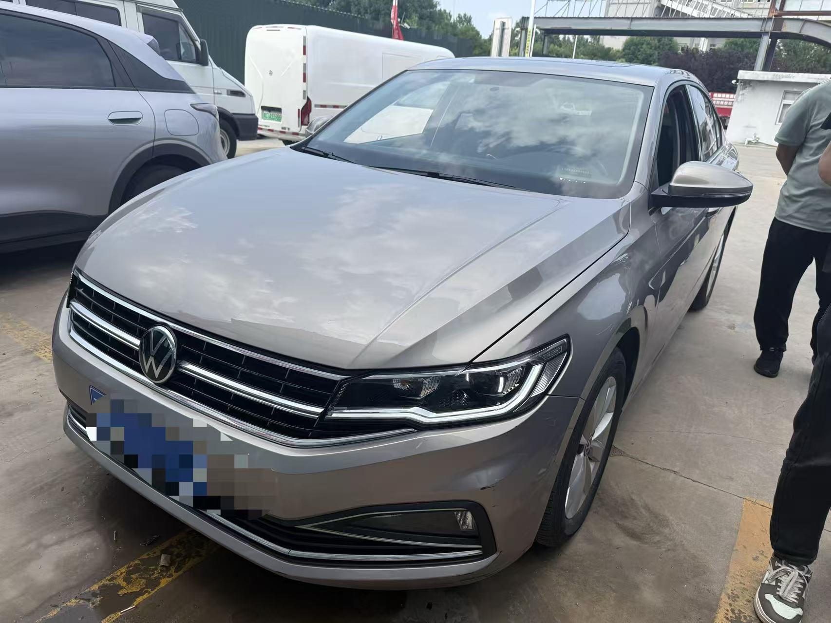 Volkswagen Bora 2022 car image #2