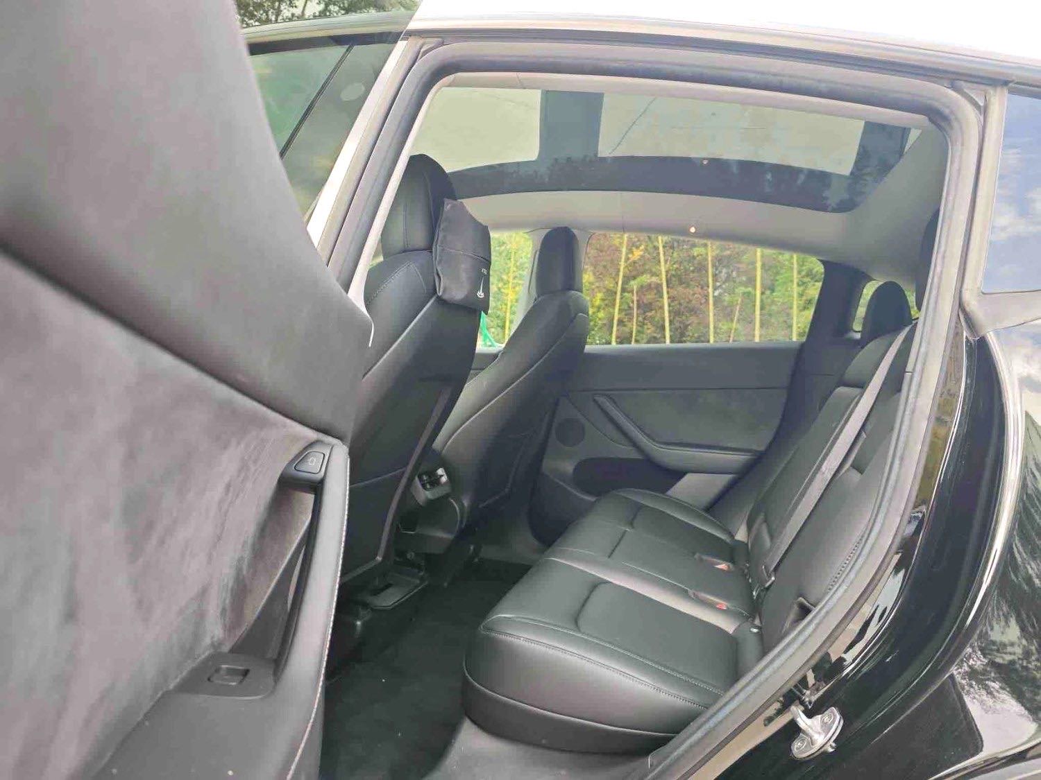 Tesla Model Y 2023 #5 Tesla Model Y 2023 immagine di auto #5