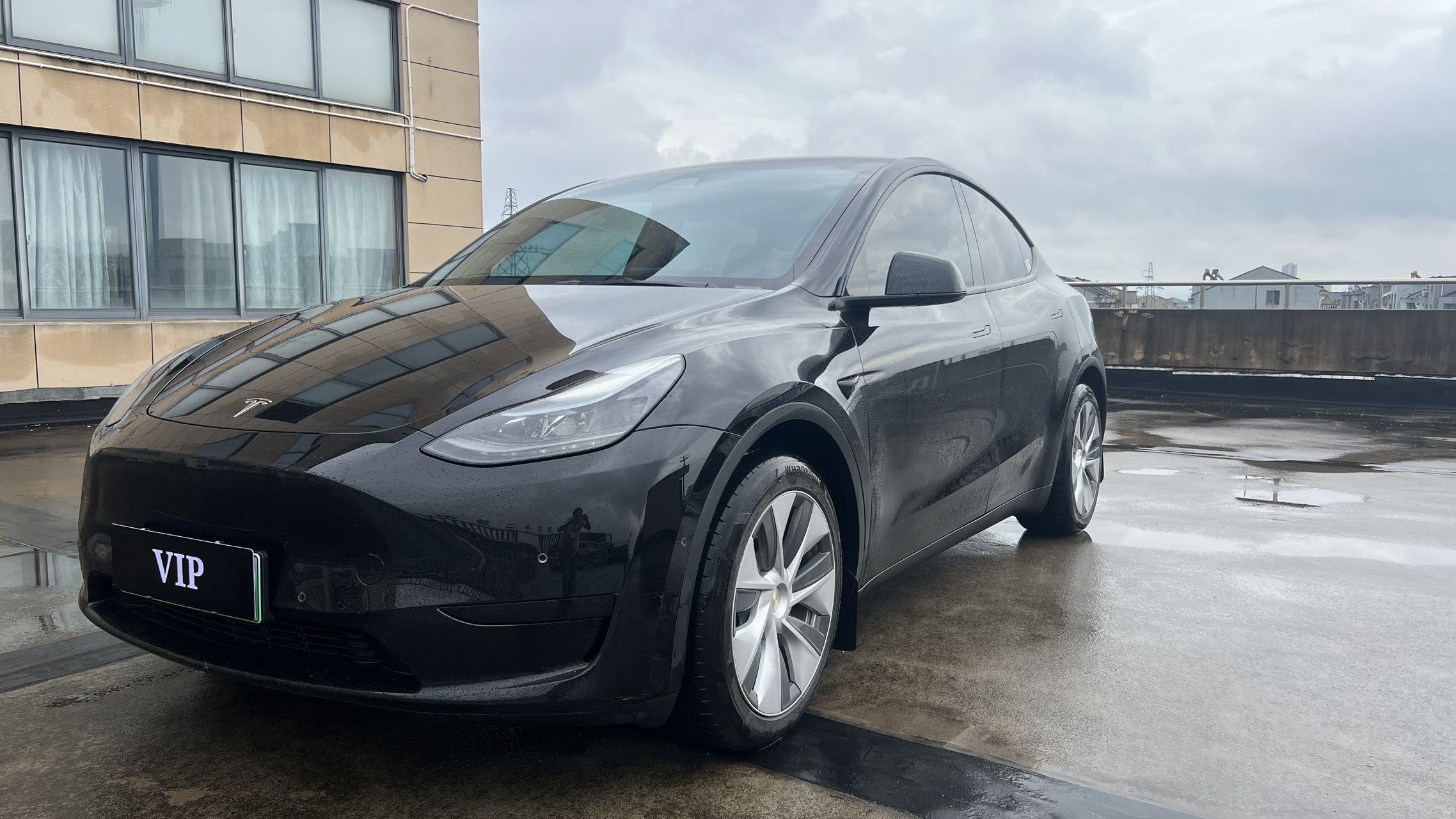 Tesla Model Y 2022 car image 
