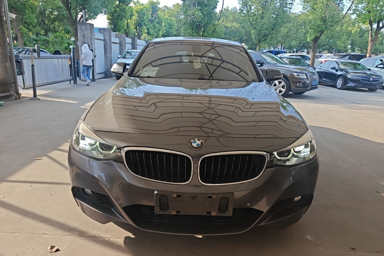 BMW 3 Series GT 2021 #3 BMW 3 Series GT 2021 car image #3