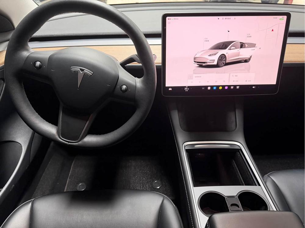Tesla Model 3 2023 #10 Tesla Model 3 2023 immagine di auto #10
