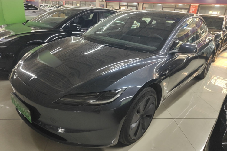 Tesla Model 3 2024 #2 Tesla Model 3 2024 immagine di auto #2