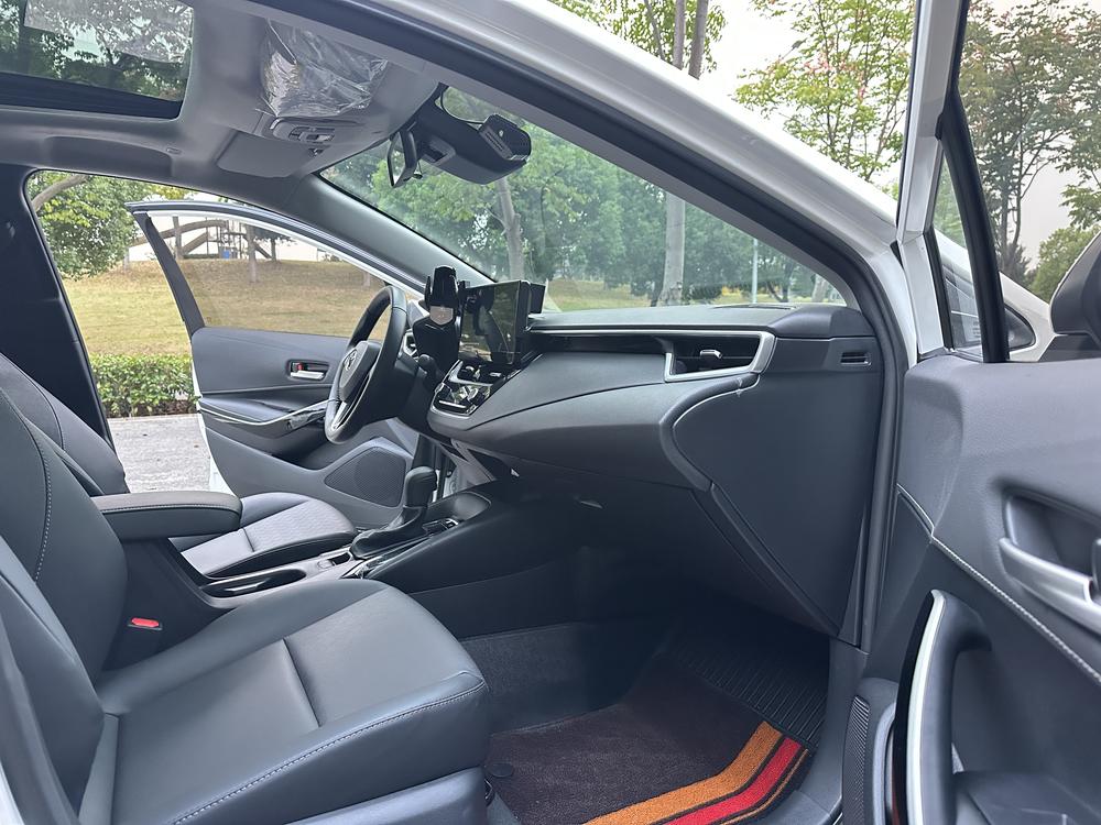 Toyota Corolla 2024 car image #14