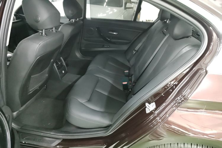 BMW 3 Series 2016 imagen de coche #13