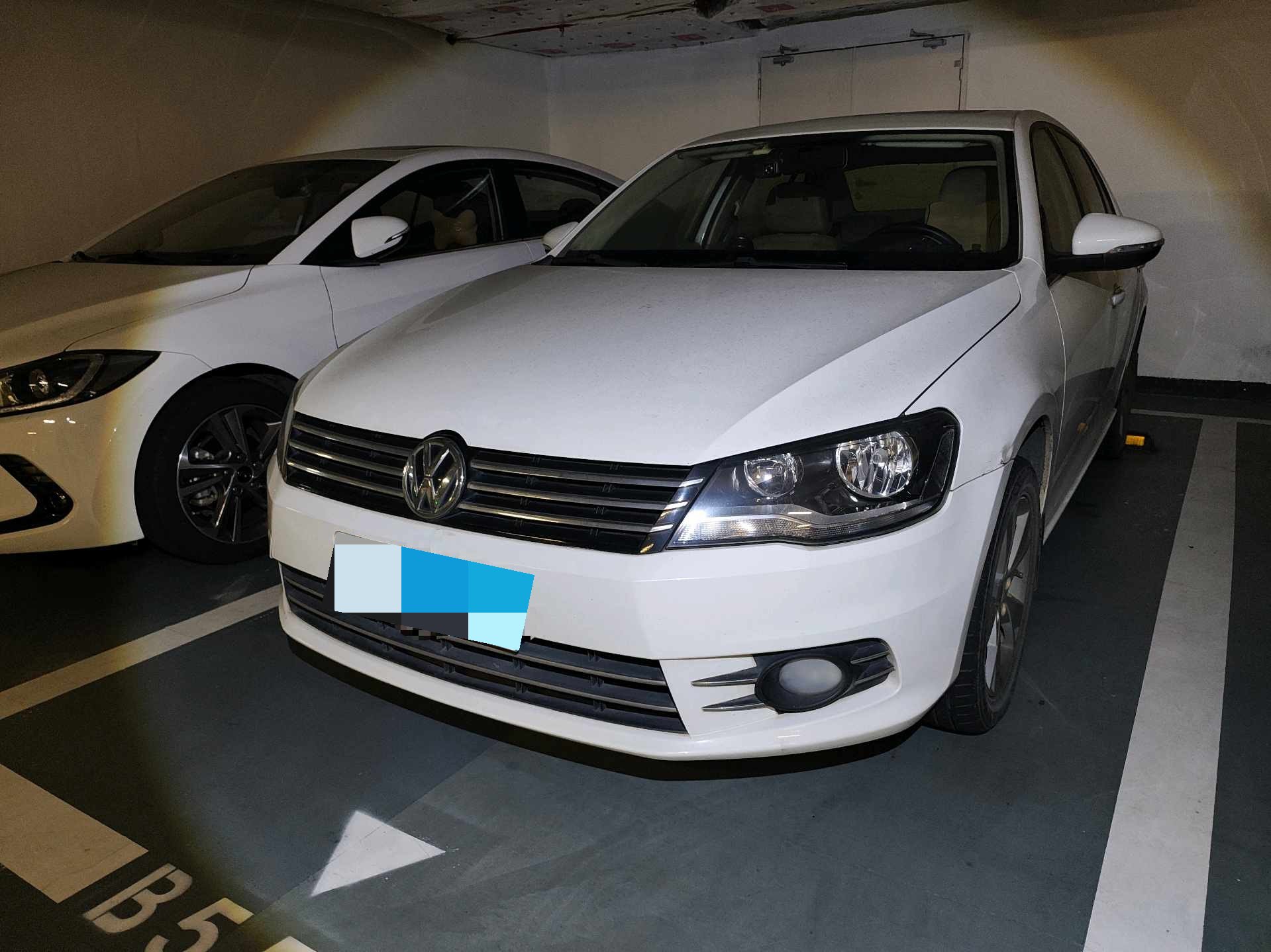 Volkswagen Bora 2014 汽车图片 