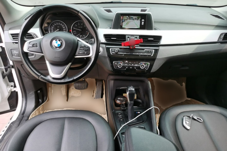 BMW X1 2017 car image #10