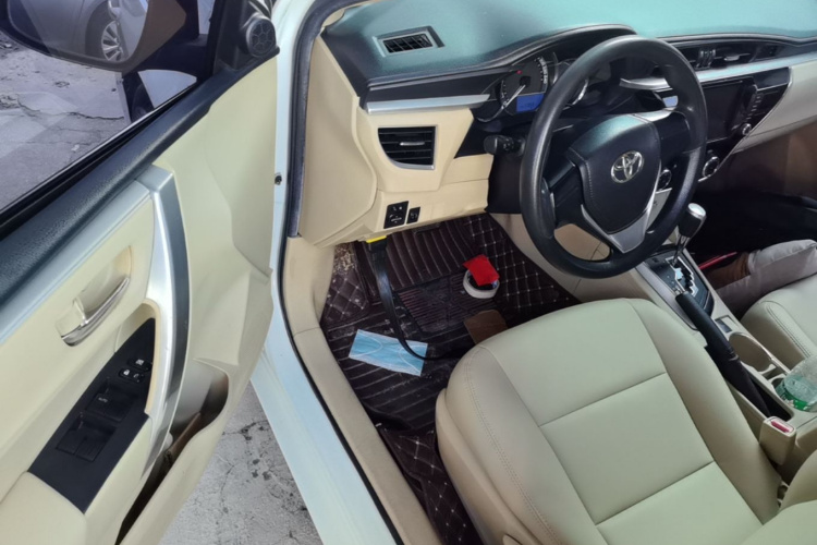 2016 immagine di auto #16