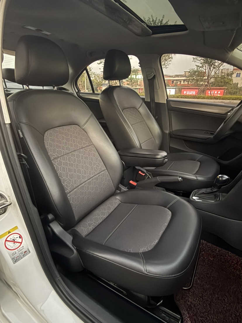 Volkswagen Santana 2015 #4 Volkswagen Santana 2015 car image #4
