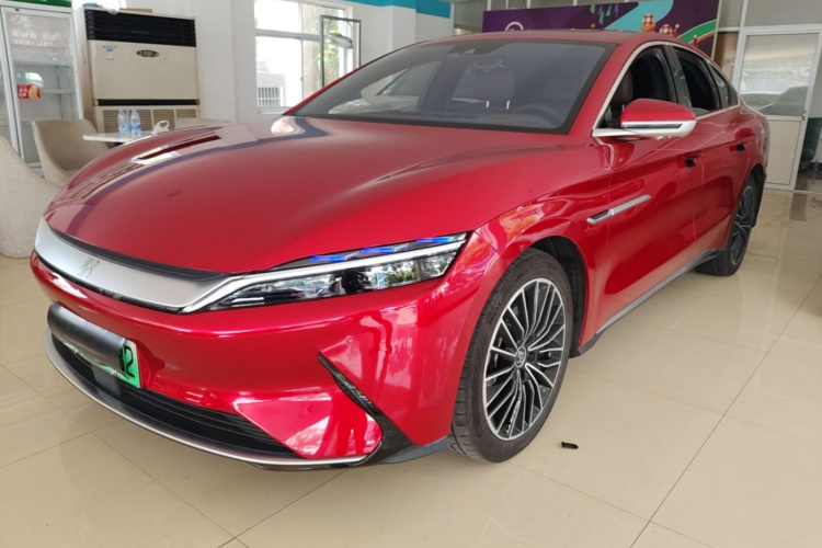 BYD Han 2023 car image #2
