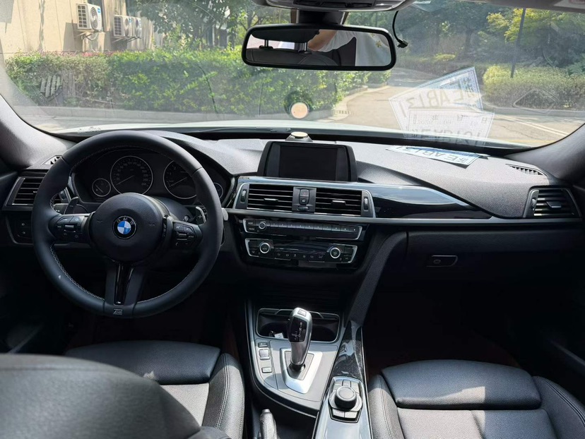 BMW 3 Series GT 2018 #5 BMW 3 Series GT 2018 car image #5