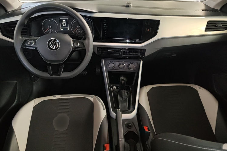 Volkswagen Polo 2021 car image #10
