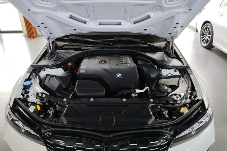 BMW 3 Series 2023 #20 BMW 3 Series 2023 car image #20