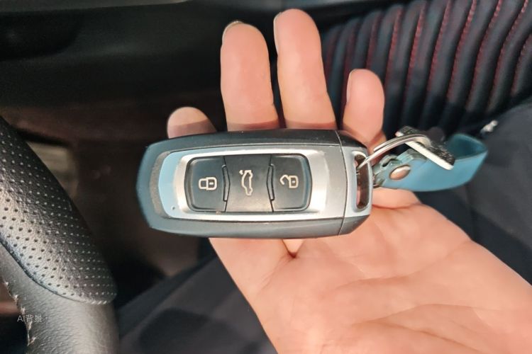 GEELY Emgrand GS 2018 car image #10