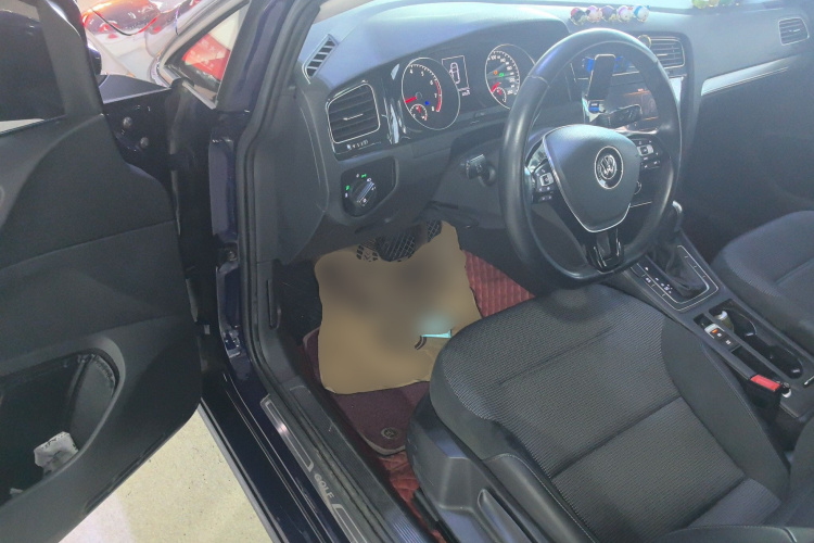 Volkswagen Golf 2020 imagen de coche #16