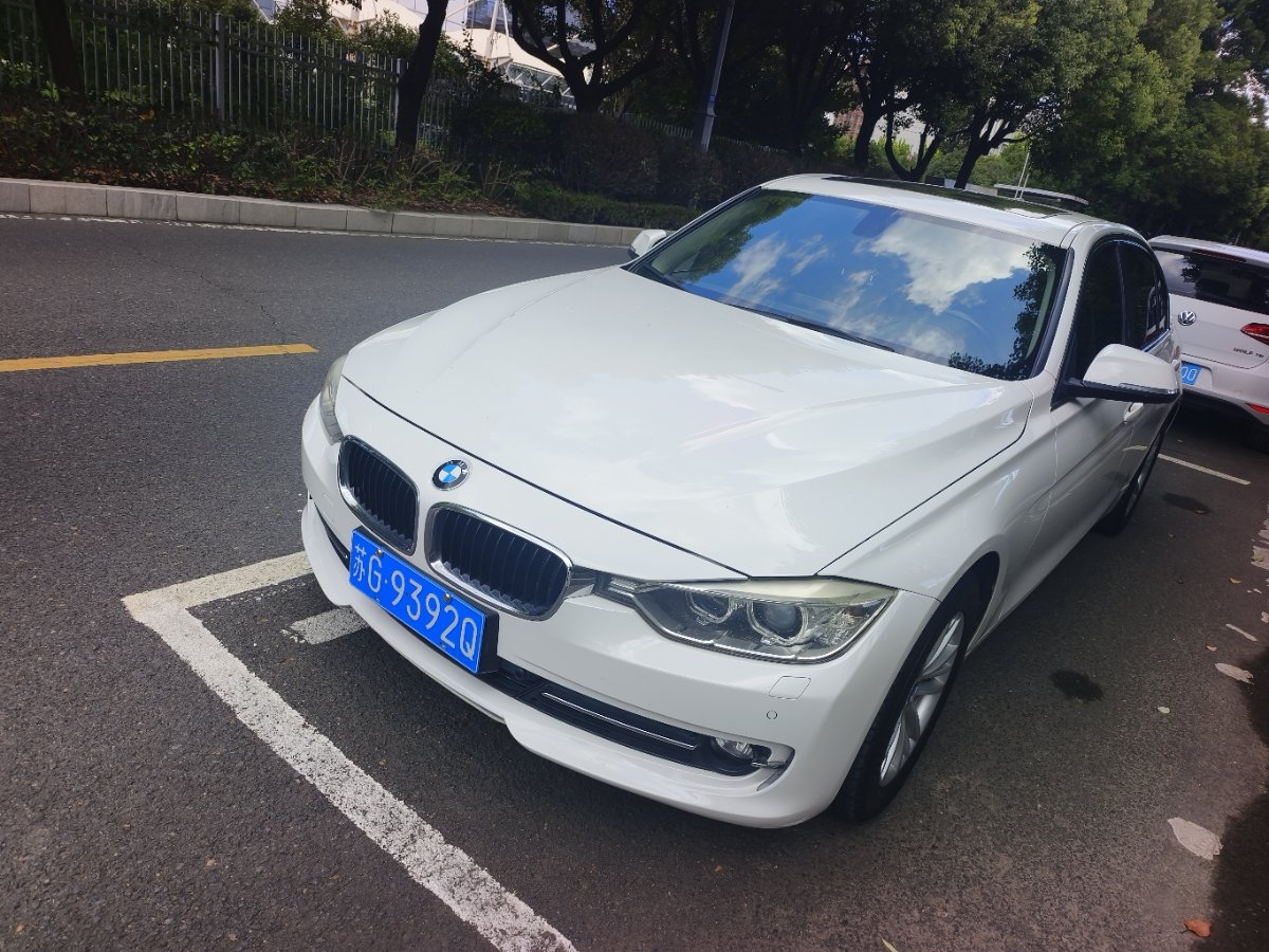 BMW 3 Series 2015 BMW 3 Series 2015 car image