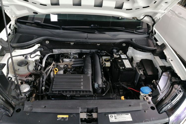 Volkswagen Tharu 2021 immagine di auto #23