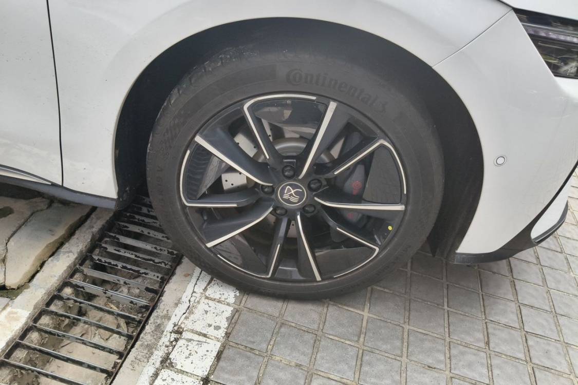 BYD Han 2020 #9 BYD Han 2020 car image #9