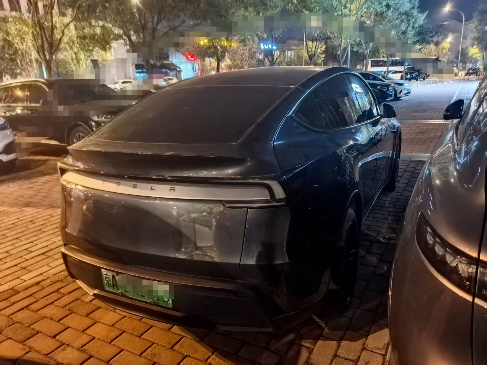 Tesla Model Y 2025 #3 Tesla Model Y 2025 immagine di auto #3
